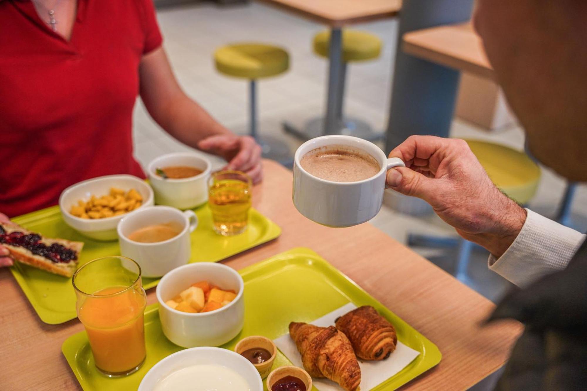 Ibis Budget Bayeux Nonant Экстерьер фото