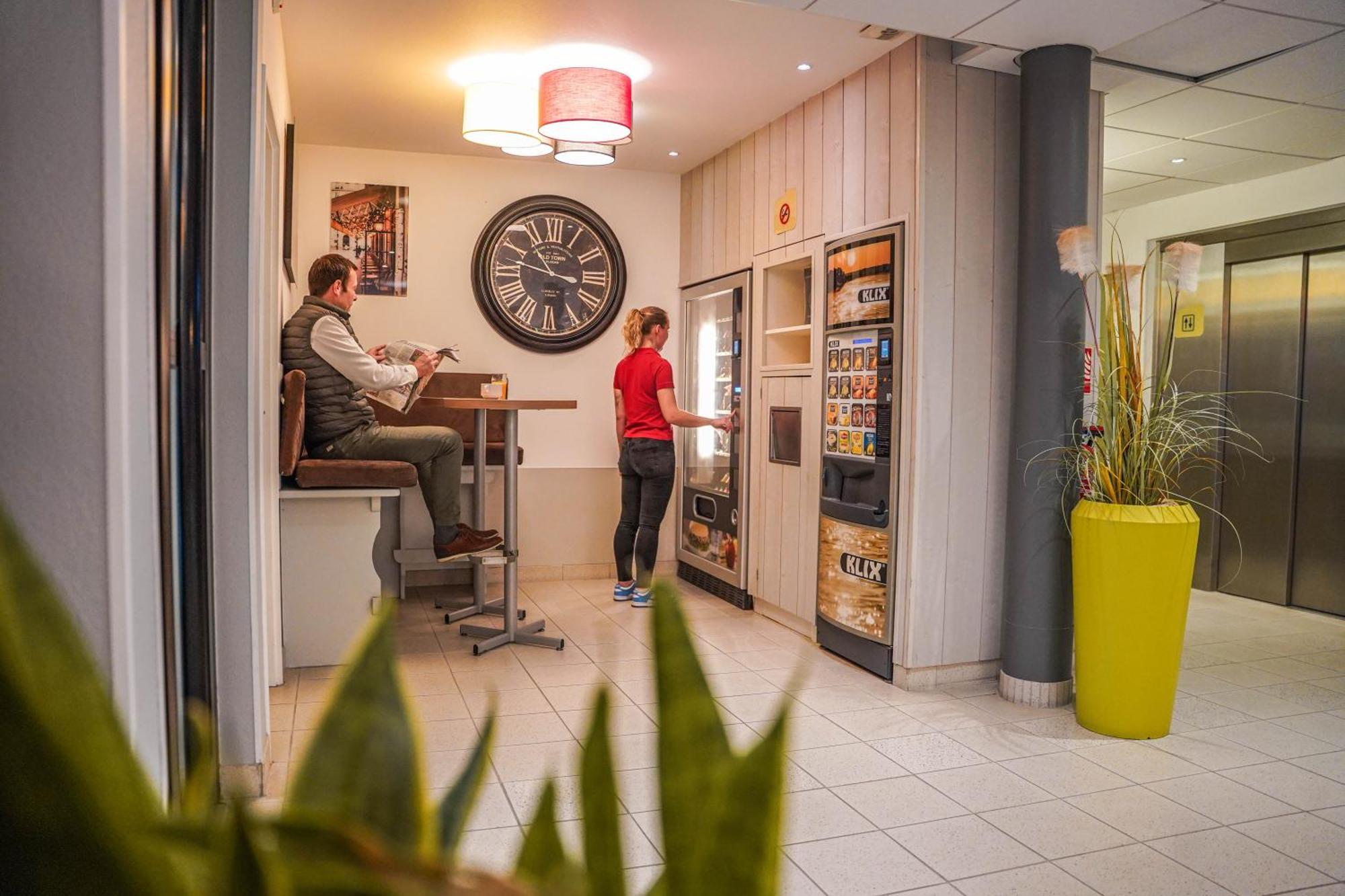 Ibis Budget Bayeux Nonant Экстерьер фото